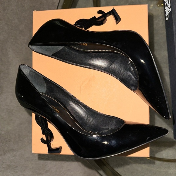 Authentic YSL heels in great condition - Picture 2 of 5